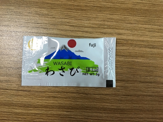 普通の保存タイプと有機成分を含む43gワサビ粉末袋