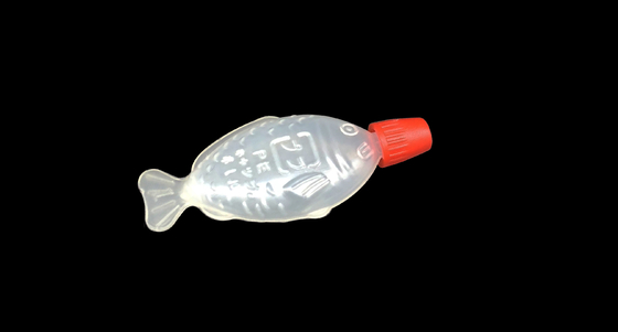 1kg 調味料 ミニ寿司 魚形 ソーヤソース ボトル 伝統的な醸造方法